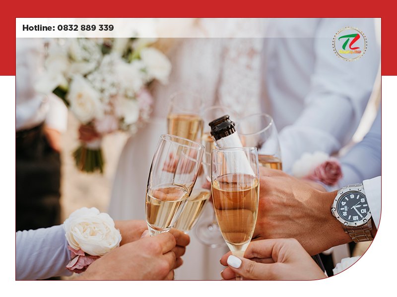 4 chai rượu vang hoàn hảo cho tiệc cưới 2023