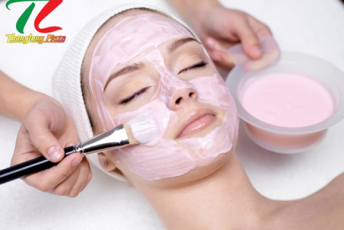 Hướng dẫn cách làm đẹp hiệu quả bằng rượu vang