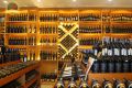 Bí quyết mở cửa hàng rượu ngoại thành công