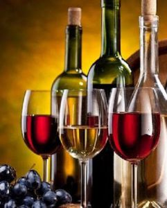 Review một số loại rượu vang đỏ nổi tiếng trên thế giới cho mùa hè 2022
