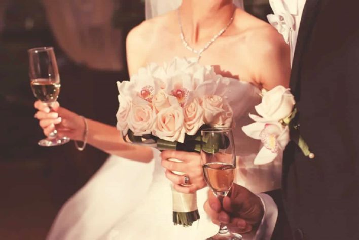 Gợi ý lựa chọn vang Ý tiệc cưới cho các cặp uyên ương